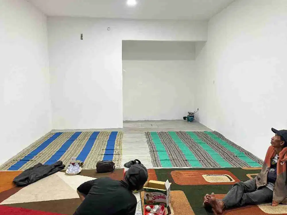 Siap Usaha Strategis Pinggir Jalan Besar