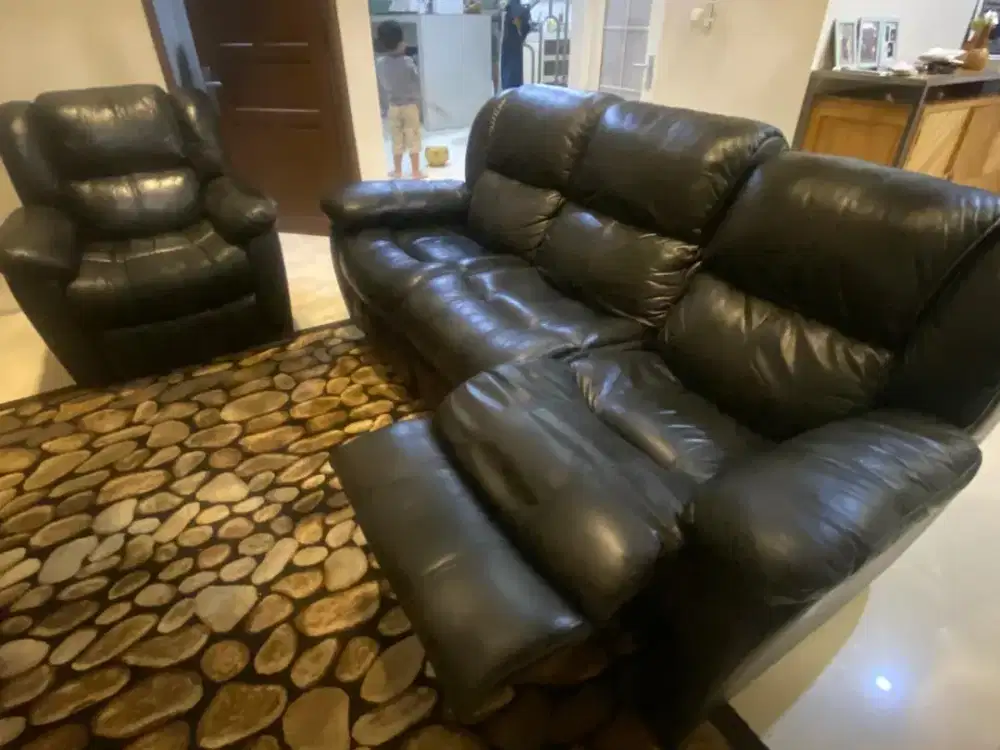Sofa kulit Cellini Reclainer Not Cheers