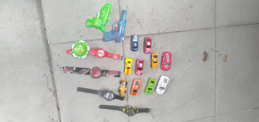 Di jual semua mobil2 anak murah aja wa dan hp no iklan di atas ini