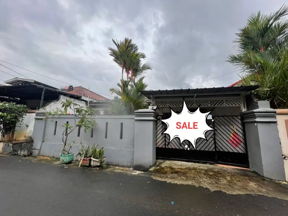 DIJUAL MURAH RUMAH STRATEGIS 2 LANTAI JL MUGENI JAKARTA TIMUR!