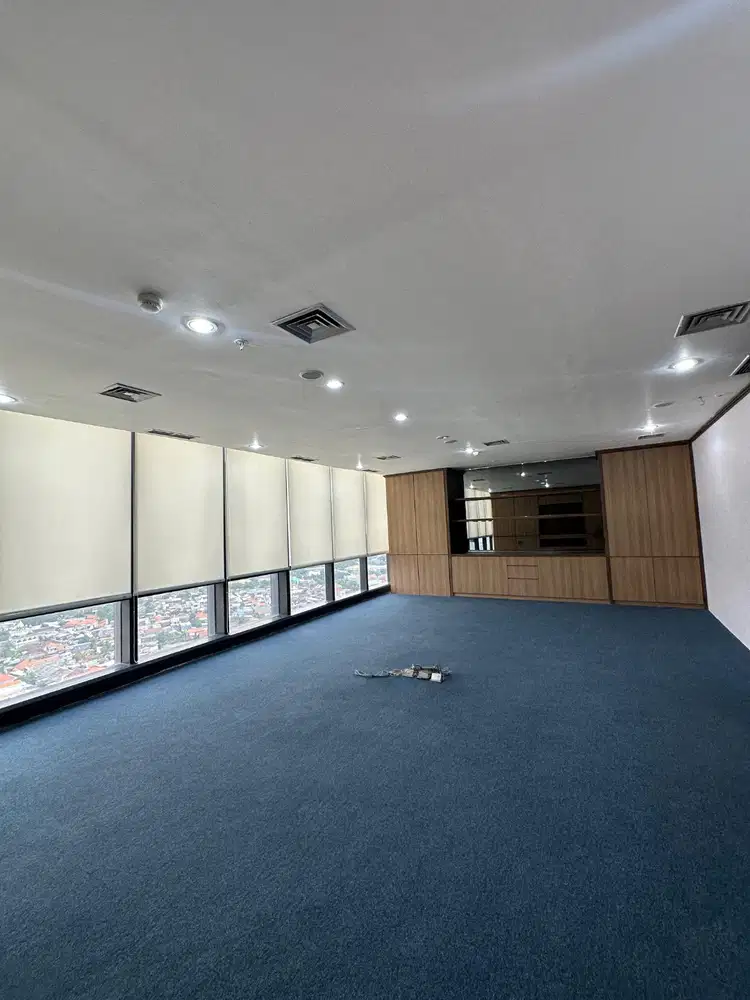 DIJUAL MURAH 4 UNIT OFFICE SIAP PAKAI CIPUTRA WORLD! COCOK BUAT KANTOR