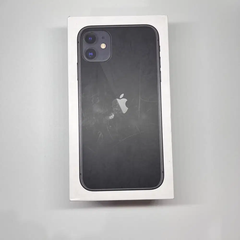 iPhone 11 64GB Black ex Inter Resmi