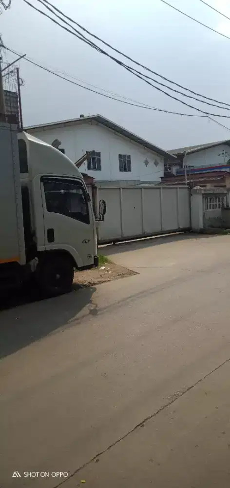 Cari kerja supir mobil barang