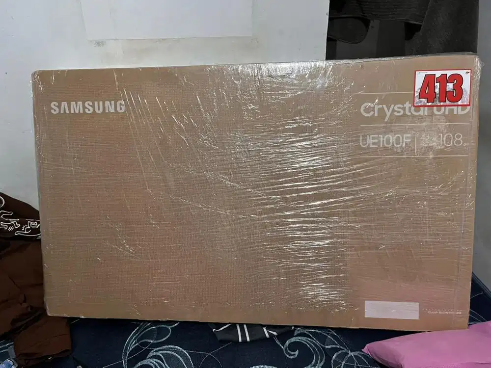 TV samsung Crystal UHD UE100F 43 inch new