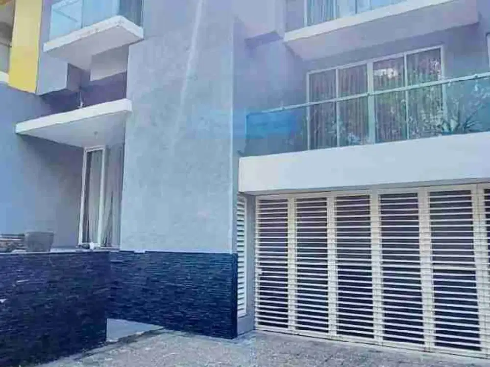 Dijual cepat Rumah 2.5 lantai di Citra Garden 6, Kalideres, Jakarta Barat.