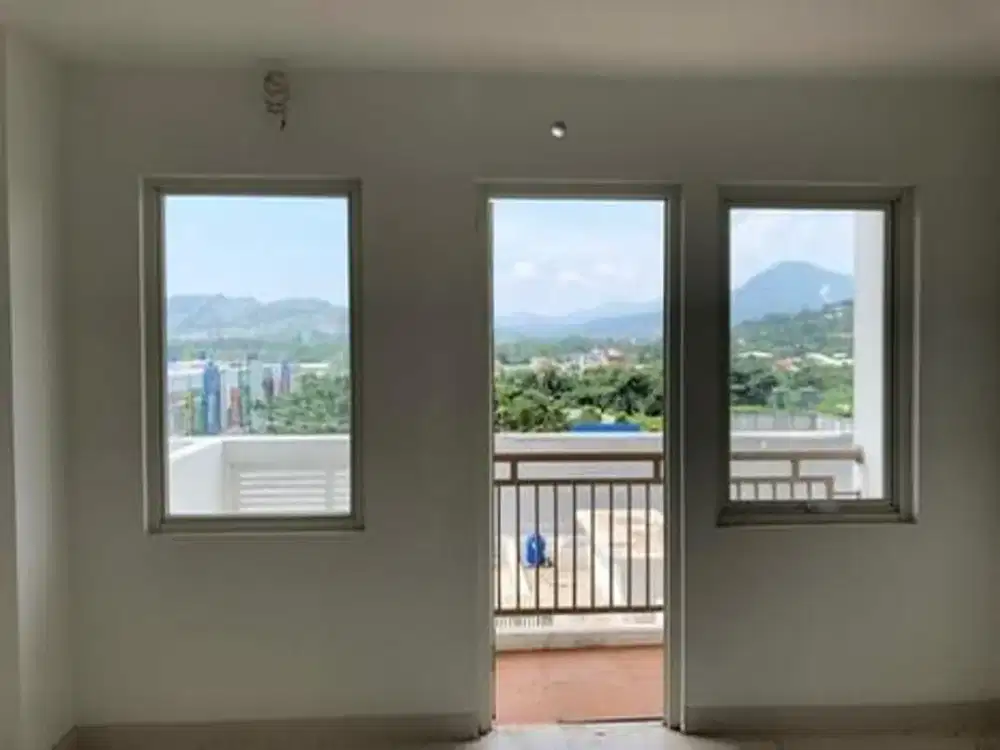 Dijual  1BR unfurnihed apartement Tower B lantai 5 di Sentul Tower Appartement. (STA)