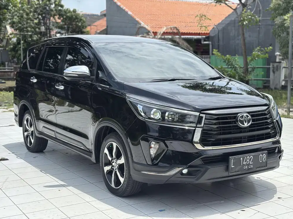 Toyota iNNOVA REBORN VENTURER diesel Matic 2021