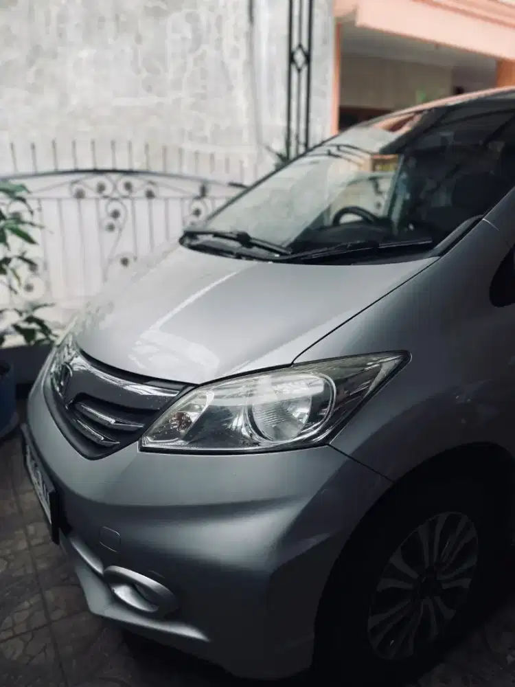 HONDA FREED 2013 E PSD MATIC SILVER