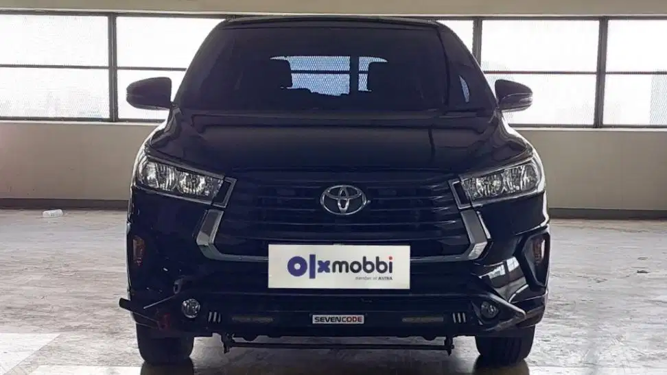 TDP 14JT Toyota Kijang Innova 2.0 G Luxury Bensin-AT Hitam 2022