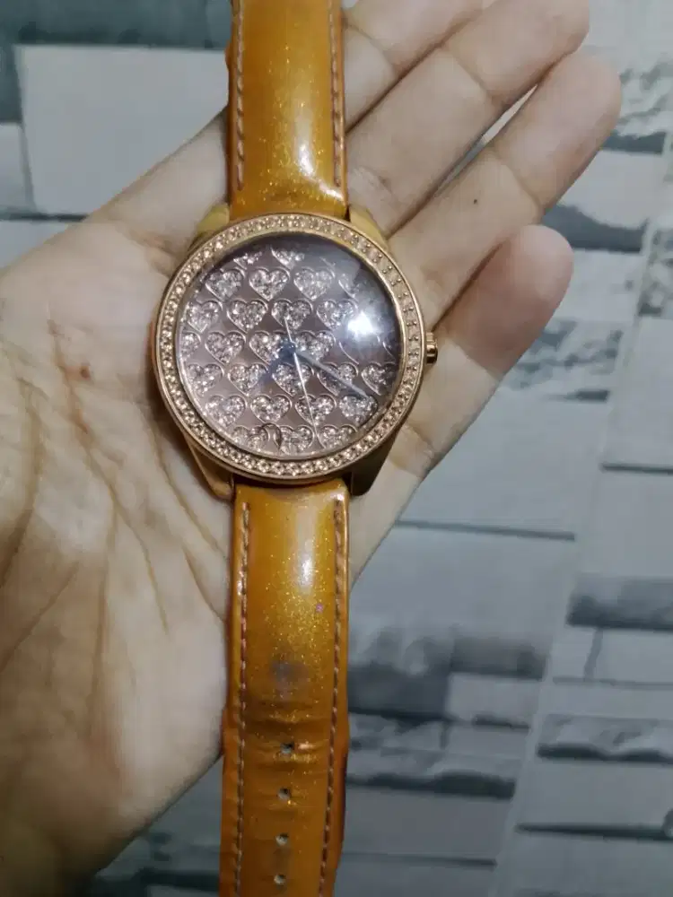 Jam tangan guess