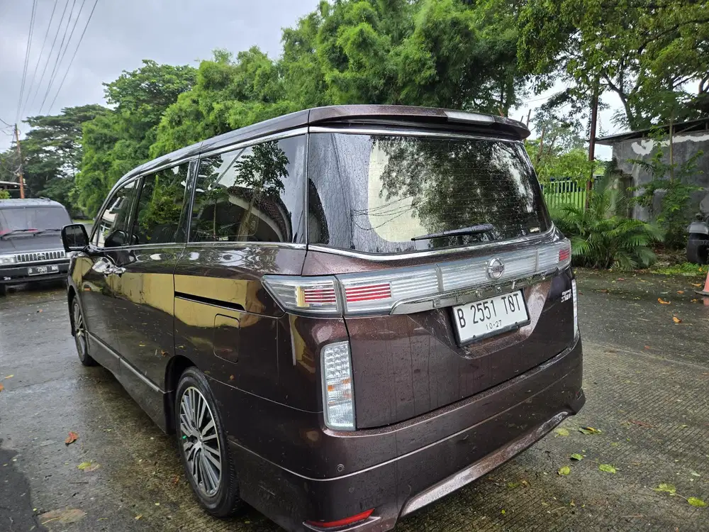 Nissan Elgrand 2016 Bensin