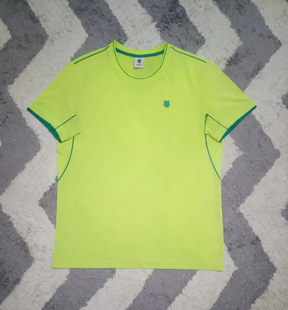 Kaos Olahraga Lengan Pendek K-Swiss Jersey T-Shirt Hijau Stabilo Sz L