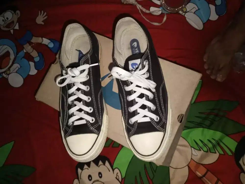 Di jual 
Sepatu Ventela second
Bahan: