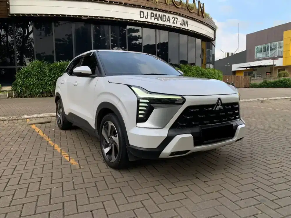 LOW KM 10RB!! MITSUBISHI XFORCE 1.5 ULTIMATE AT MATIC 2024 PUTIH