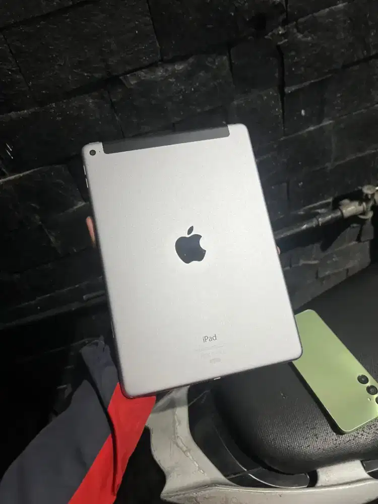 Ipad air 2 64 gb ex ibox siap pakai