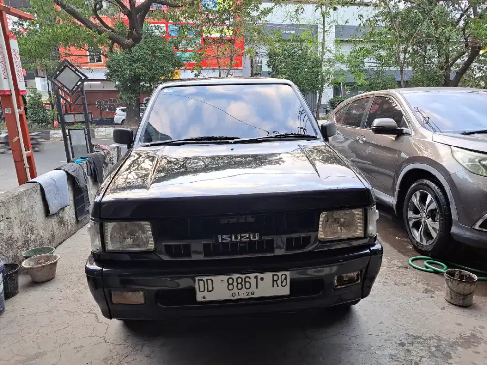 Isuzu Panther 2.5 pu box 2018 / 2017 pickup panter solar diesel euro-2