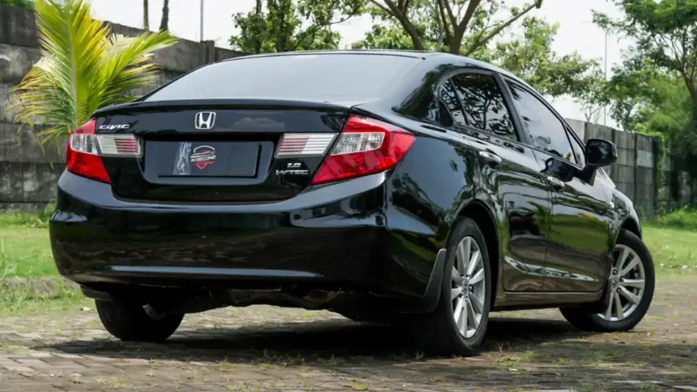 Honda Civic FB 1.8 A/T Bensin Matic 2014 Hitam Tangan Pertam dari Baru