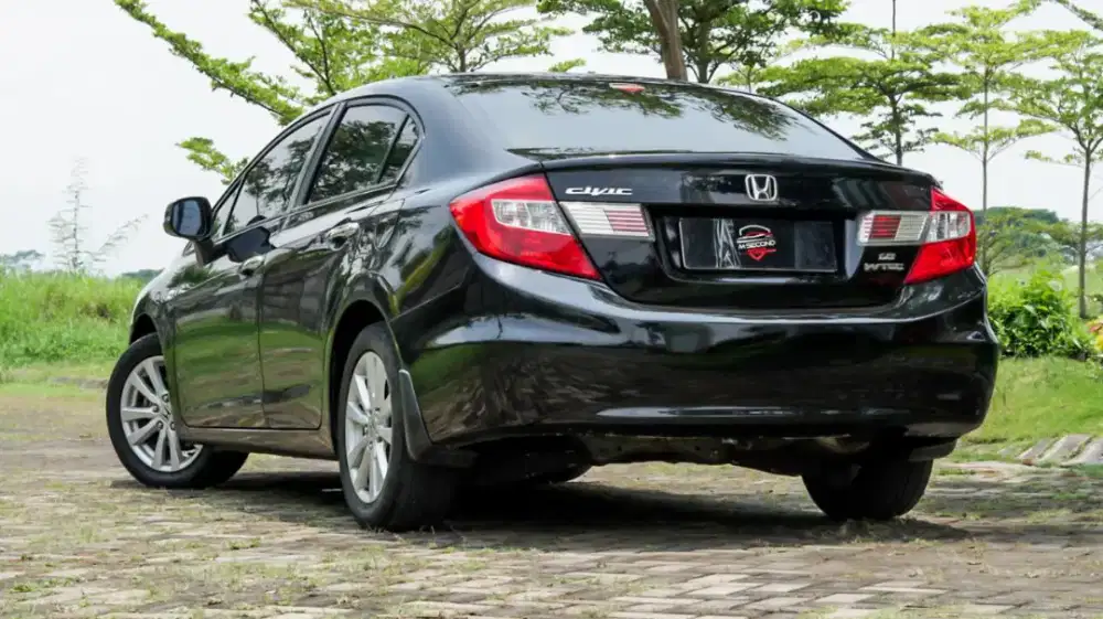 Honda Civic FB 1.8 A/T Bensin Matic 2014 Hitam Tangan Pertam dari Baru
