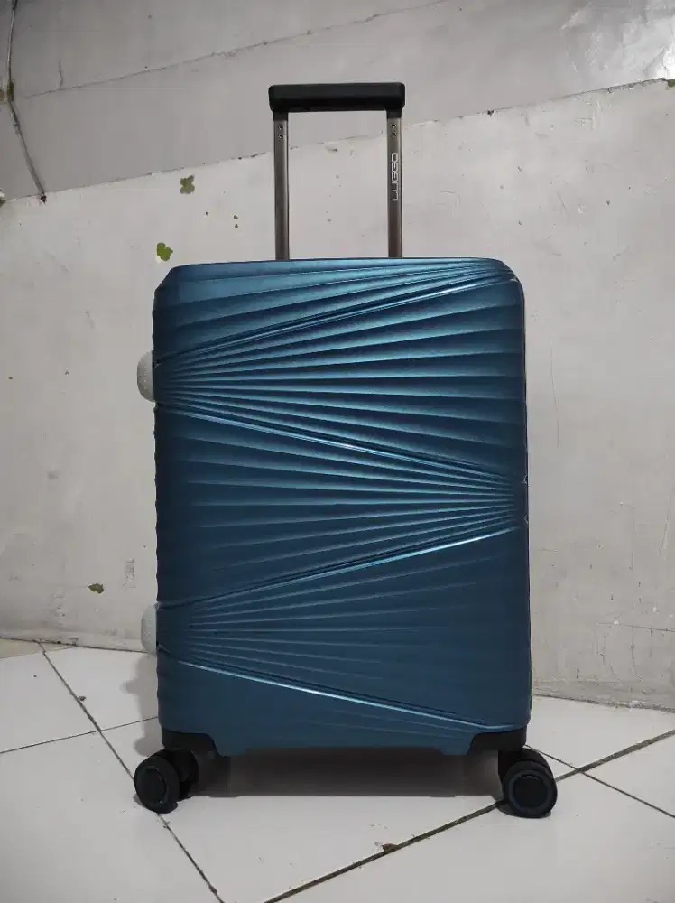 Koper Luggo size 19 inch Kabin