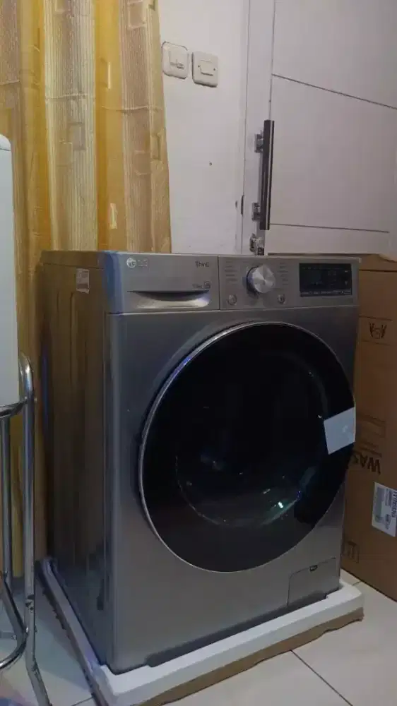 Mesin Cuci LG FV1285S3VS 8,5 Front Loading