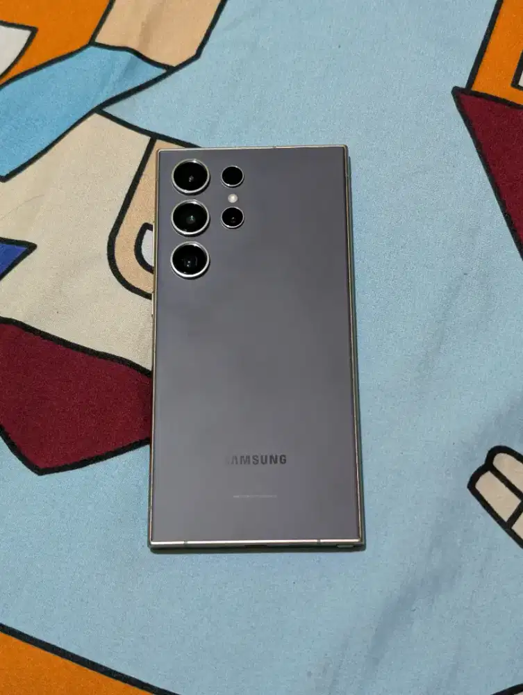 Samsung S24 ultra 12/256gb mulus