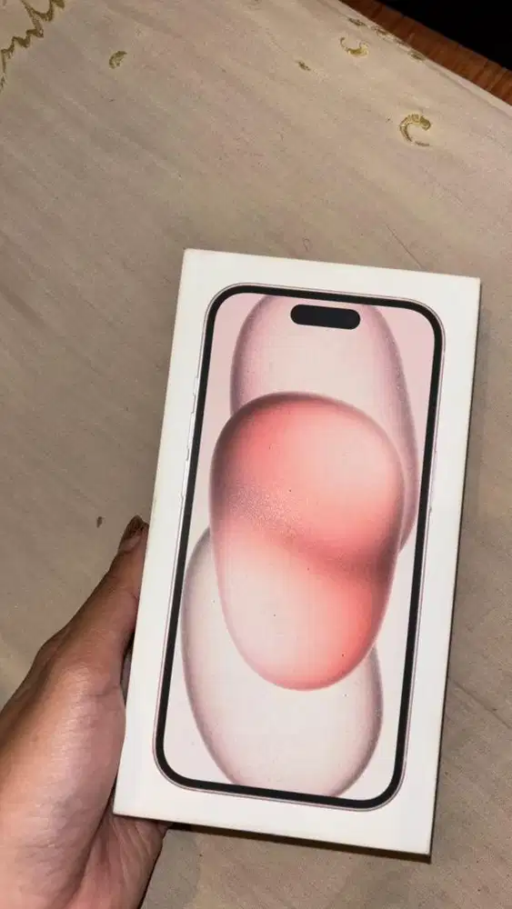 JUAL APPLE 15 BASIC 128 GARANSI RESMI APPLE INDONESIA