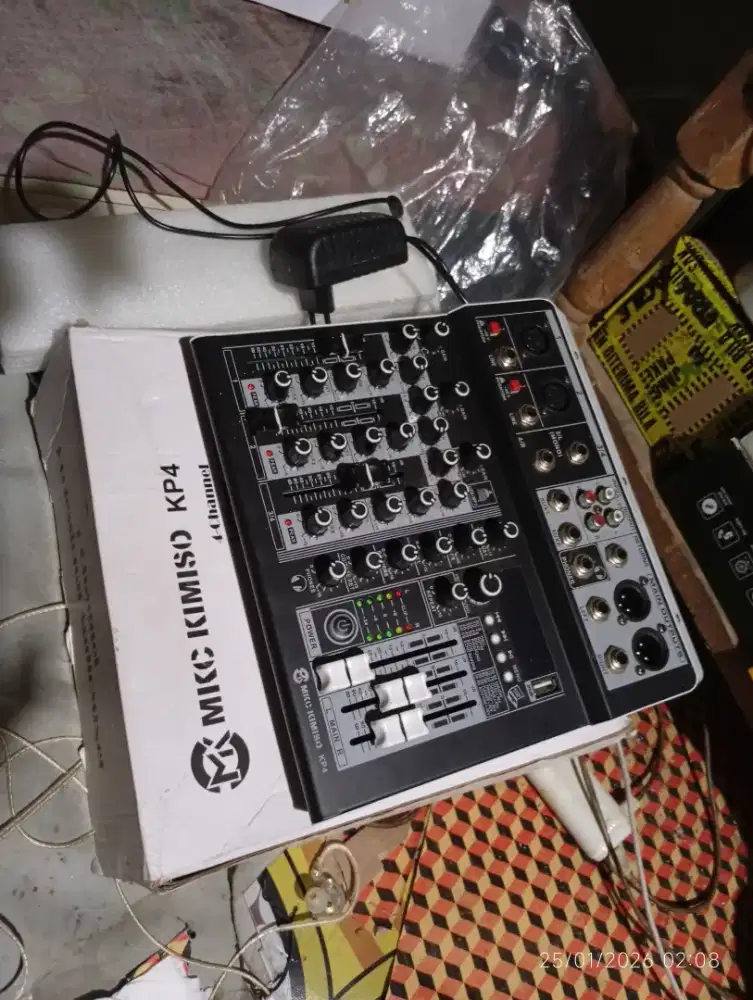 Dijual Mixer audio merk MKC Kimiso KP4 bekas kondisi normal