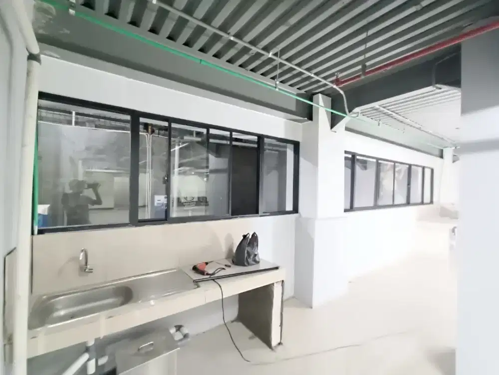 jendela sliding/swing minimalis