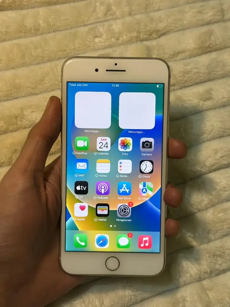 apple/iphone 8 plus 64GB