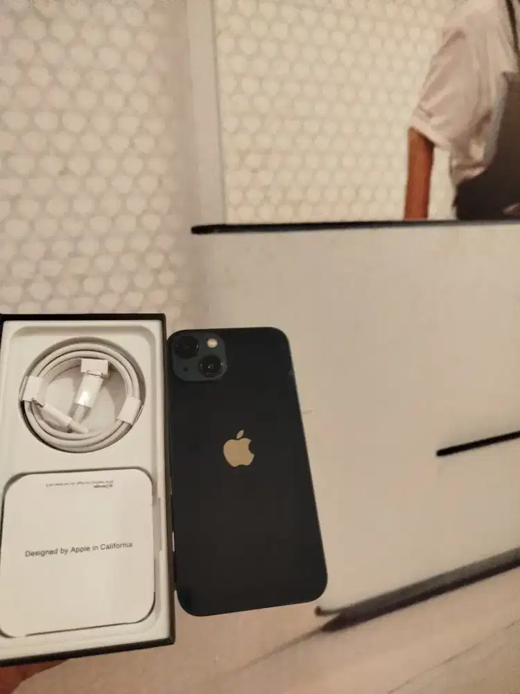 Iphone 13 128gb hitam apa adanya