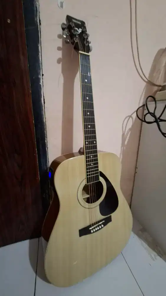 Jual gitar acccoustic cord yamaha f310