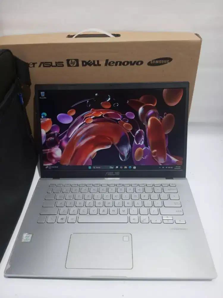 Asus A409U Core i3 - 7020U DDR 8GB SSD 512GB Nvme 14 Bazzel 2 jam