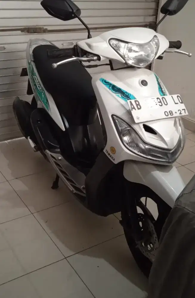 Mio Sporty Smile 2012 Putih