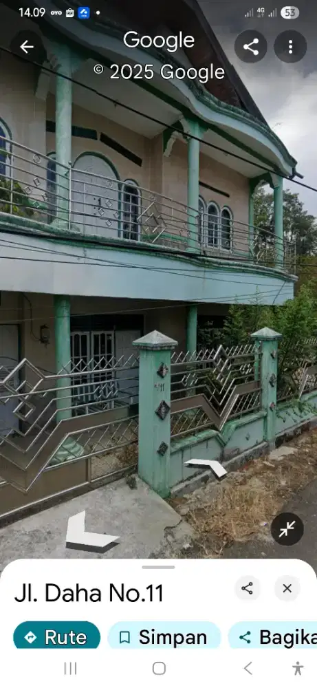 Dijual rumah tingkat 2 asri