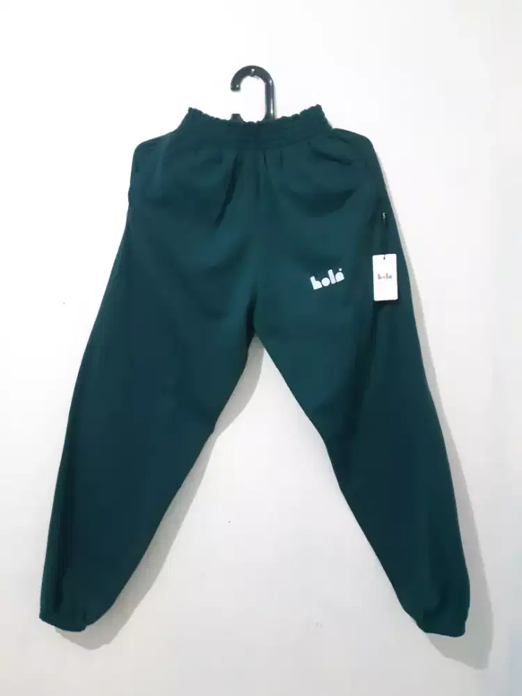 CELANA PANJANG JOGGER/JOGER PANTS POLOS BRAND HOLA HIJAU BOTOL SIZE M