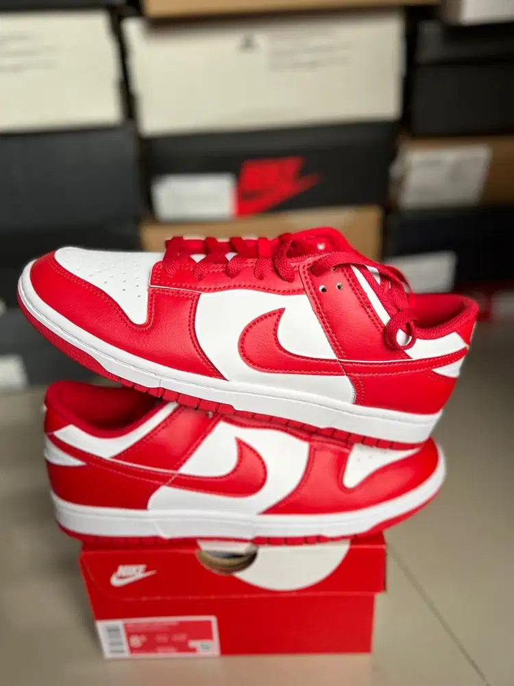 Nike Dunk Low University Red