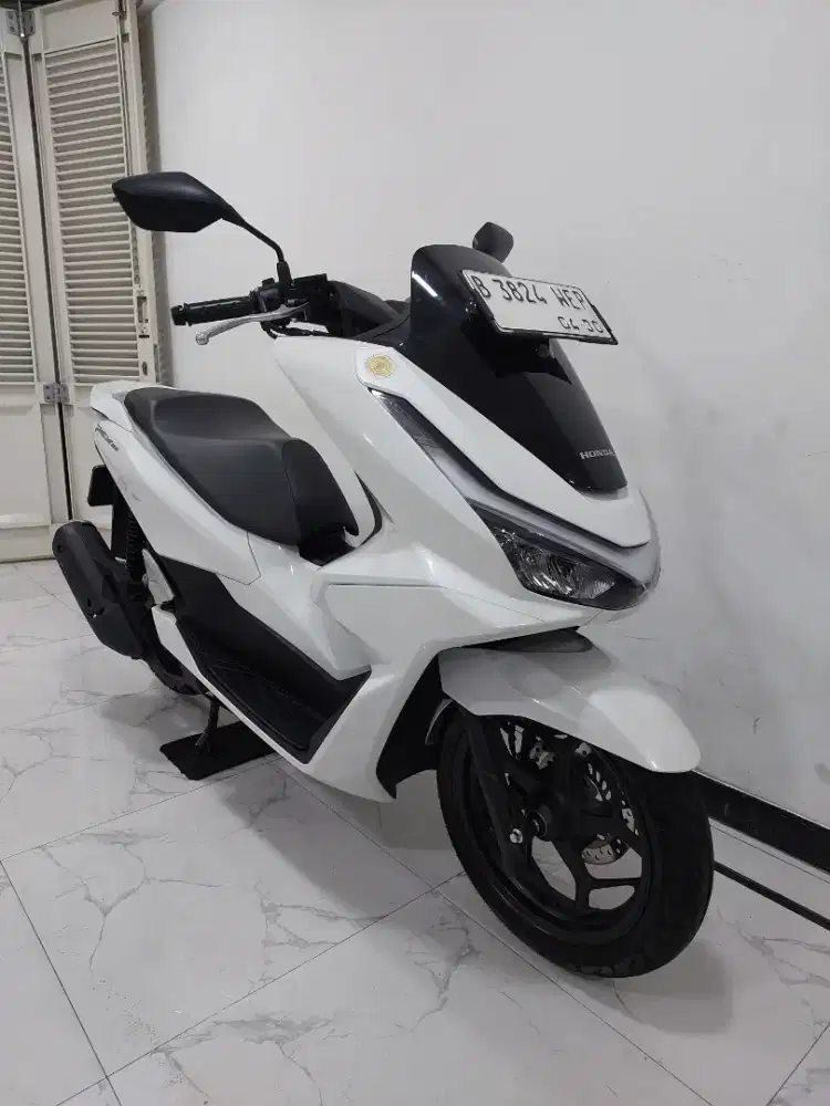 Honda New PCX 160 Keyless KM 1 RB 2025 bln 4 Like New bisa kredit