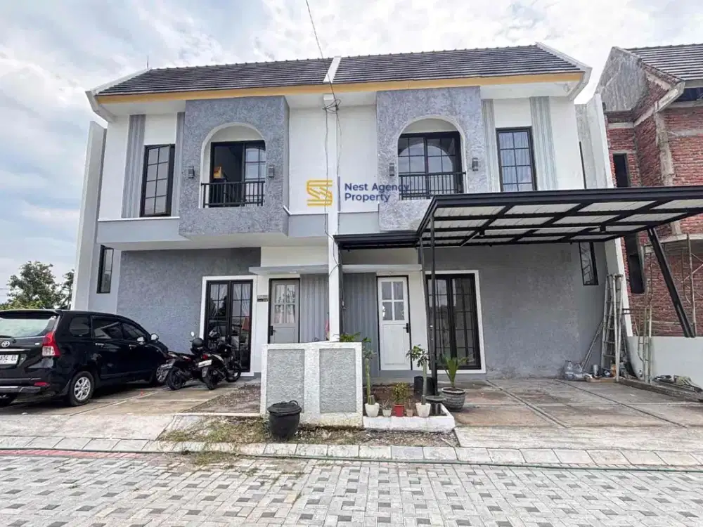 RUMAH CANTIK 2 LANTAI DI MOJOSARI