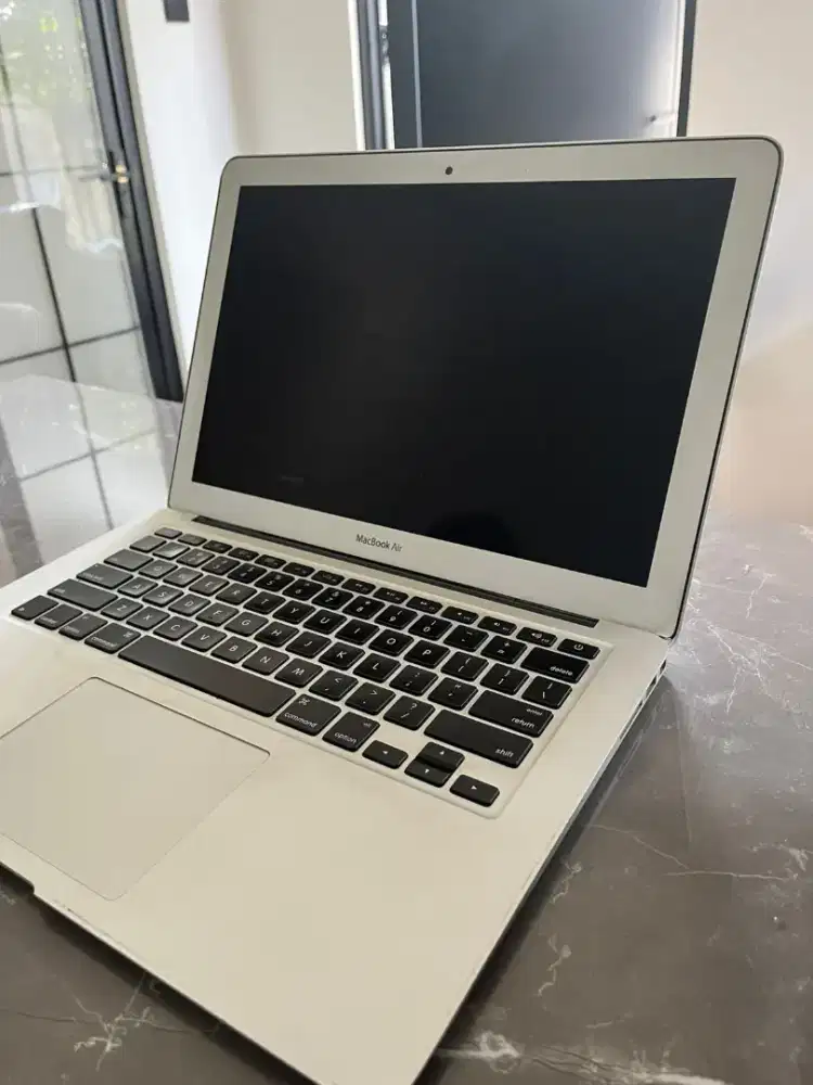 Macbook Air 2013 (Second)