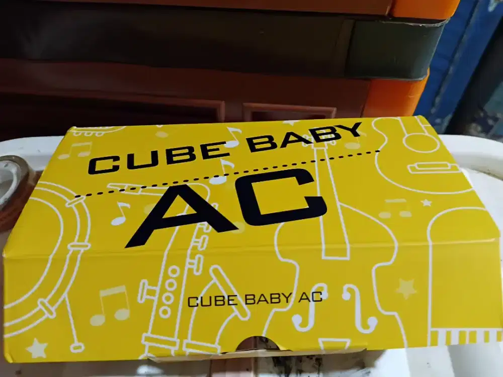 Efek Gitar Akustik Cube Baby