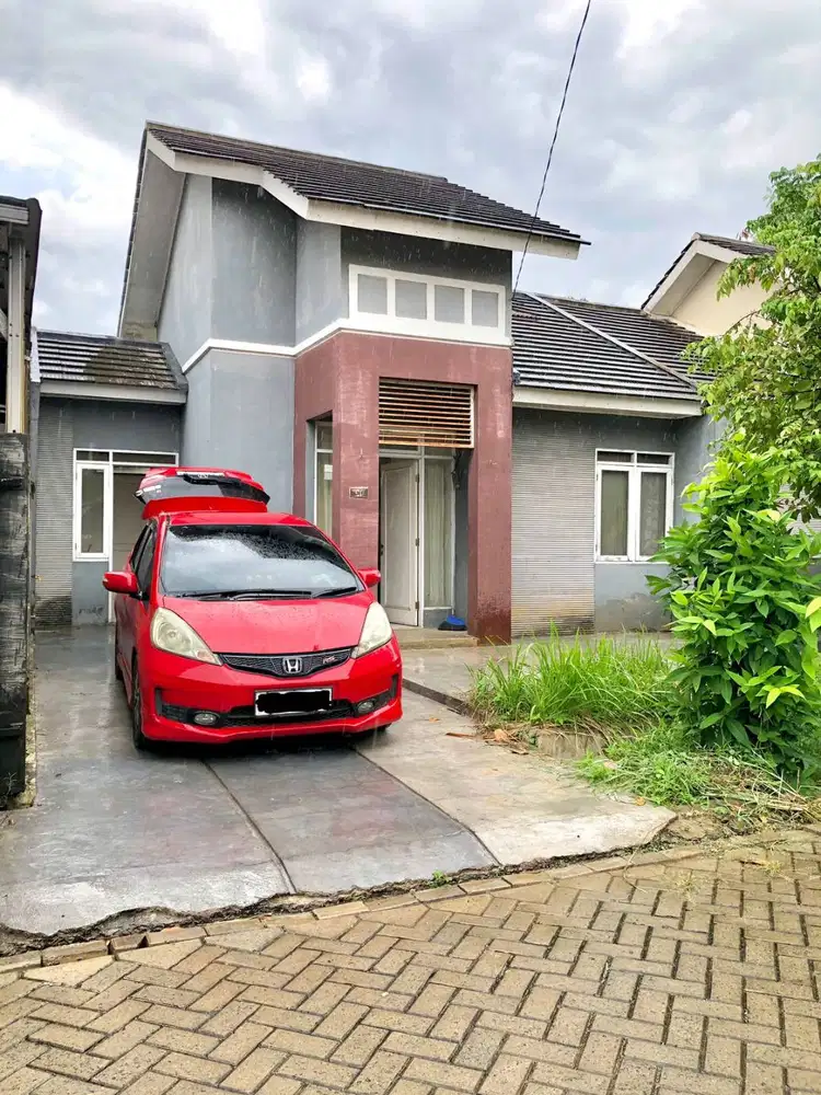 Jual murah rumah cluster Vignolia, nyaman, asri dan anti banjir