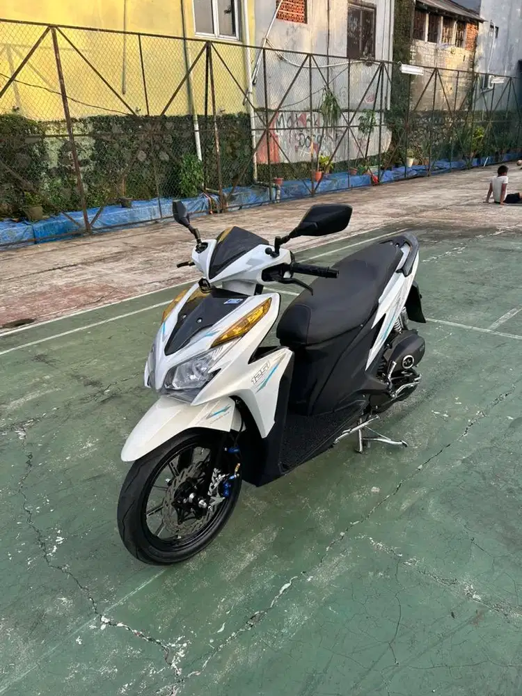 Vario 125 Old/KZR