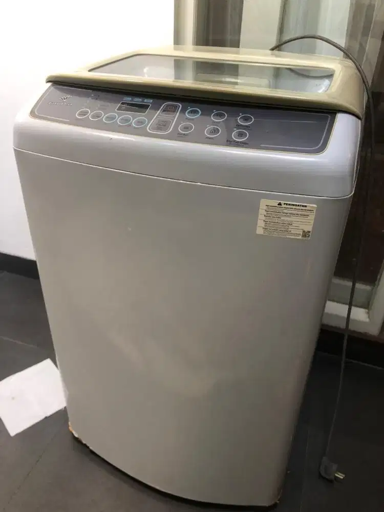 DIJUAL MESIN CUCI BEKAS