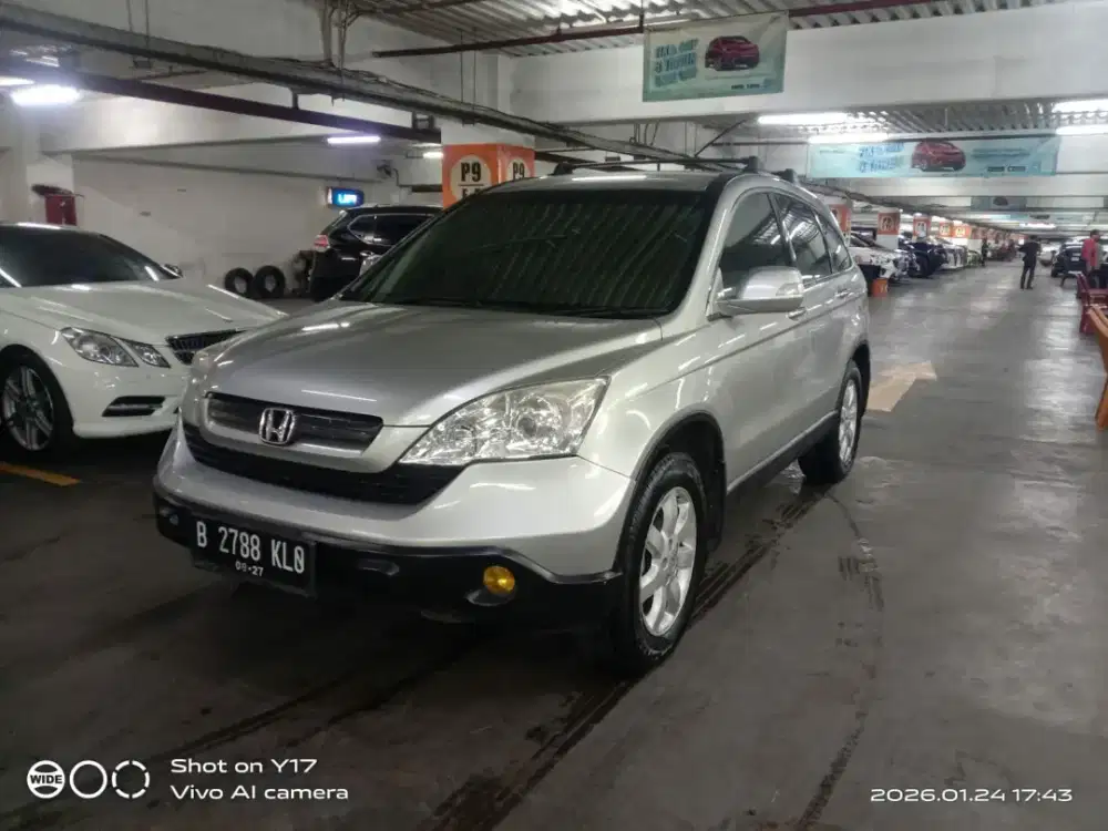 Honda CRV 2.4 2008 Abu2 Muda Pajak Panjang Low KM Mulus Bagus Dp 8jt