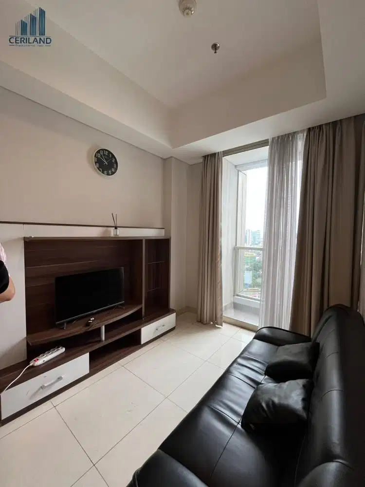 HOT LISTING !! FOR SALE 2 Bed Taman Anggrek Residence furnished