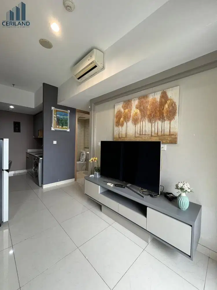 FOR SALE , 2 Bed Taman Anggrek Residence furnished
