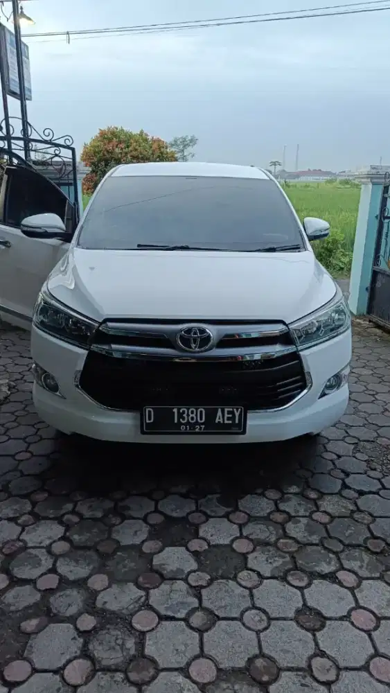 toyota kijang innova 2.4 v 2016 a/t diesel