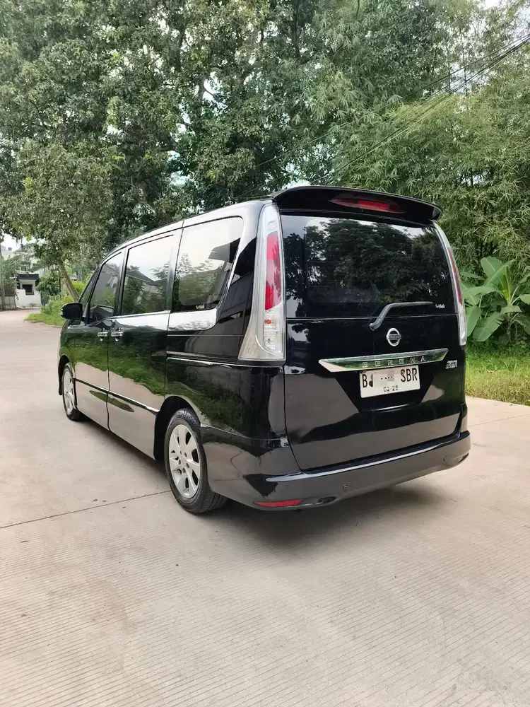 Nissan Serena 2013 Bensin