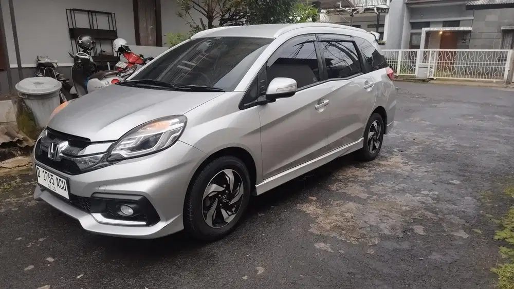Honda Mobilio 2015 Bensin