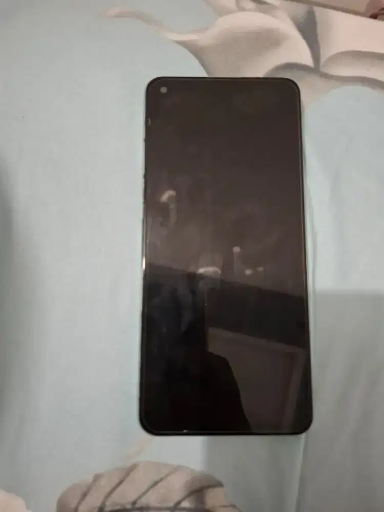 Oppo Reno 6 8/128 minus dikit